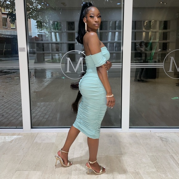 Club London Off-Shoulder Ruched Dress - Picture 2 of 4